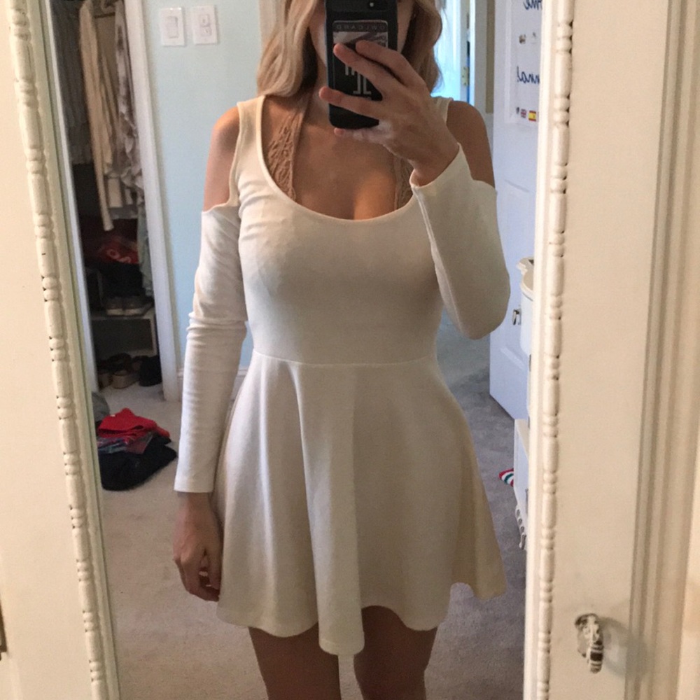 Tobi Dress With Open Shoulders